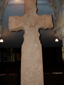 dupplin cross